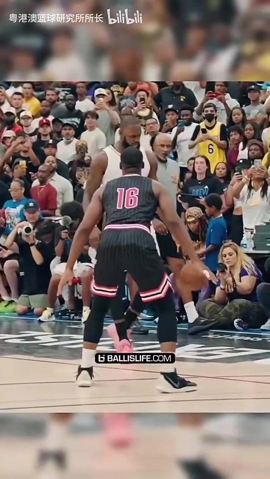 全世界都知道他要干嘛了詹姆斯的经典招式突施冷箭3分