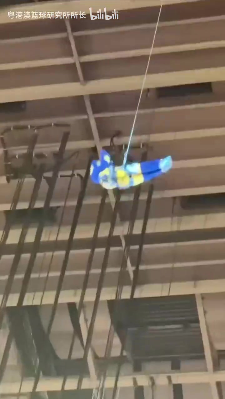 这钱不白赚步行者吉祥物印第安纳不养闲人