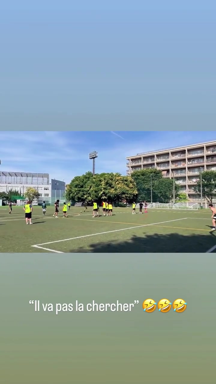 经典不务正业马刺球员文班亚马日本行踢野球直接破门