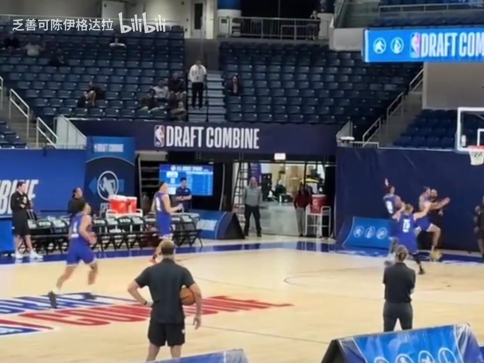 这移动速度很出色啊回顾联合试训杨瀚森的全场进攻表现