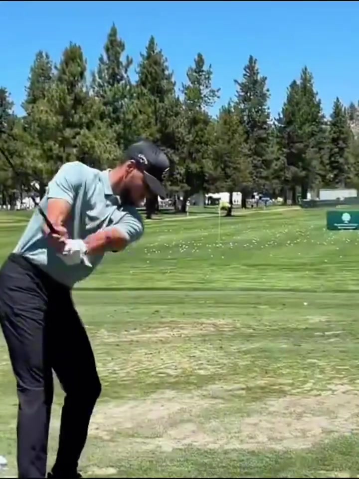 勇士官方晒库里打高尔夫视频 场内场外风范尽现