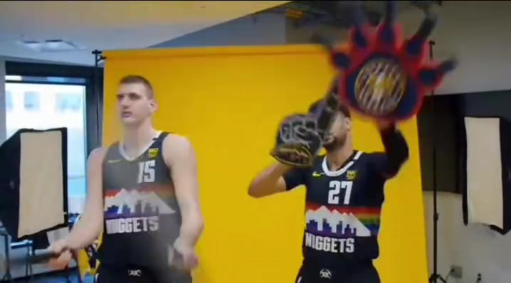 年轻的约穆组合这俩人看着有点呆呆的以后能打出来吗