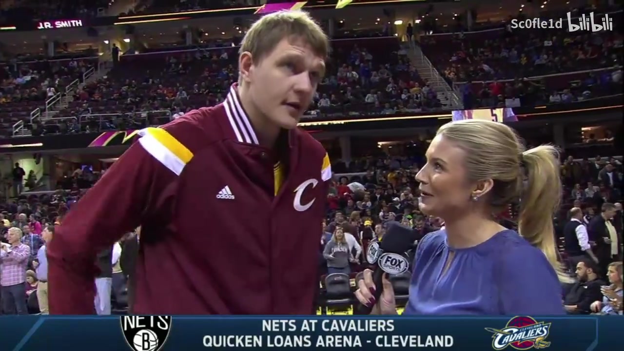 哈哈名场面莫兹戈夫不小心在采访中说了俄语