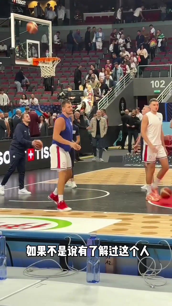 赛前热身懒懒散散比赛狂砍39分这就是NBA第一人约基奇