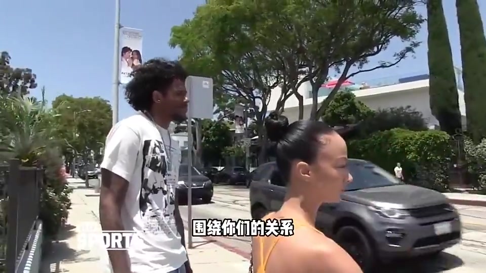 比杰伦-格林大17岁40岁女友此前表示我们根本不在乎