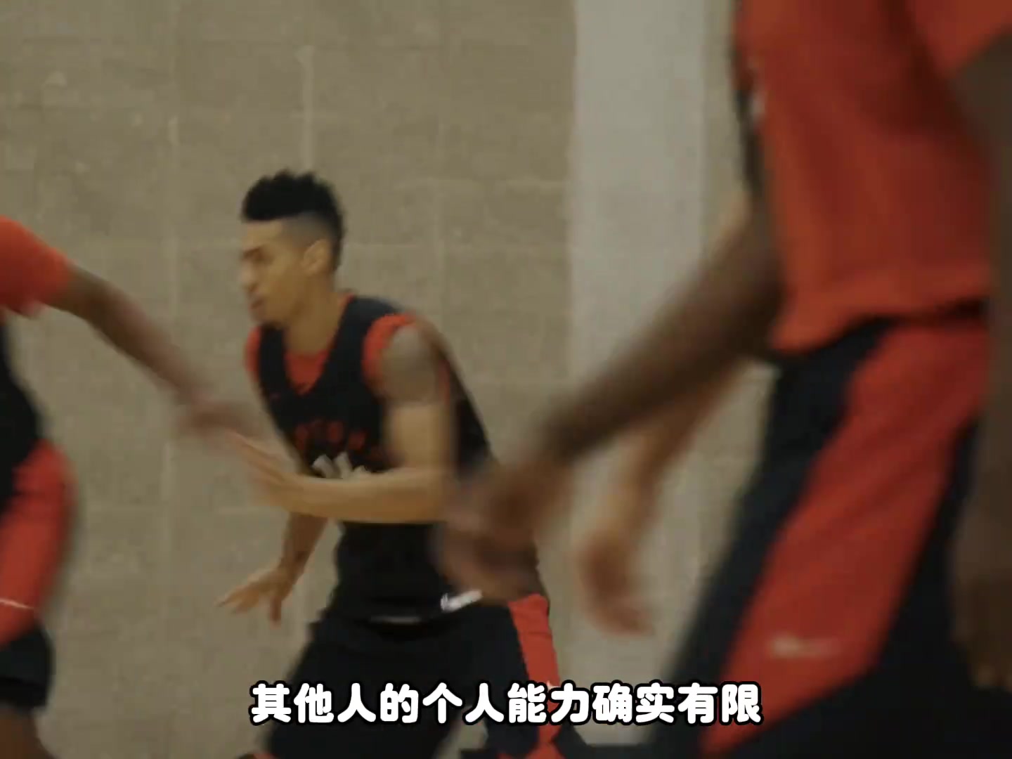 杨毅2019的小卡不算单核夺冠他身边的洛瑞小加西卡都很强