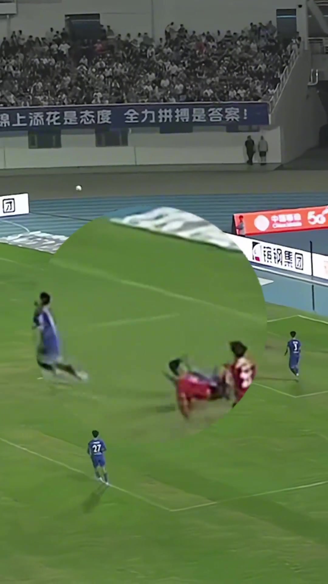 苏超暖心瞬间一瓶水的见证战针锋相对情亲如兄弟