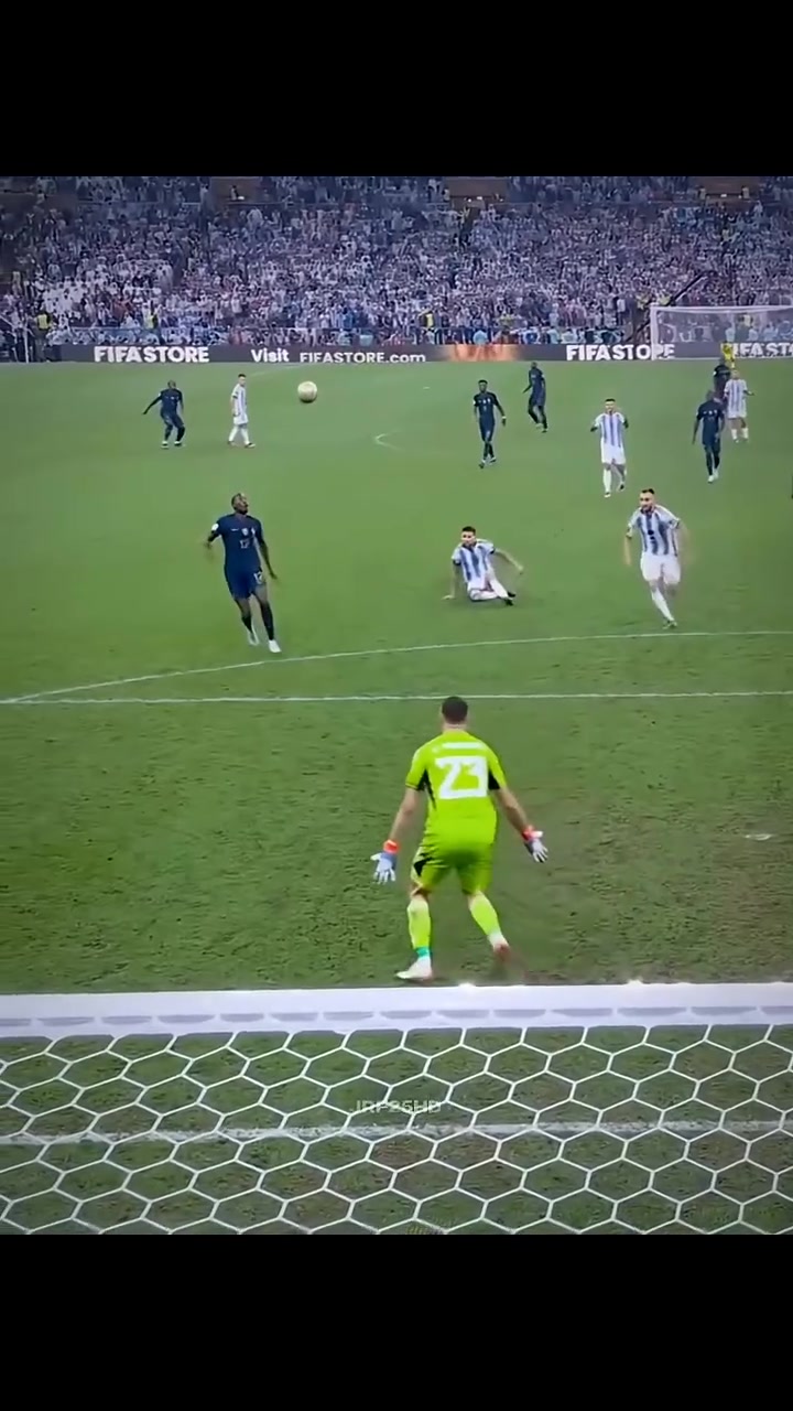 直接愣在原地这一刻仿佛已经能感受到梅西的紧张了