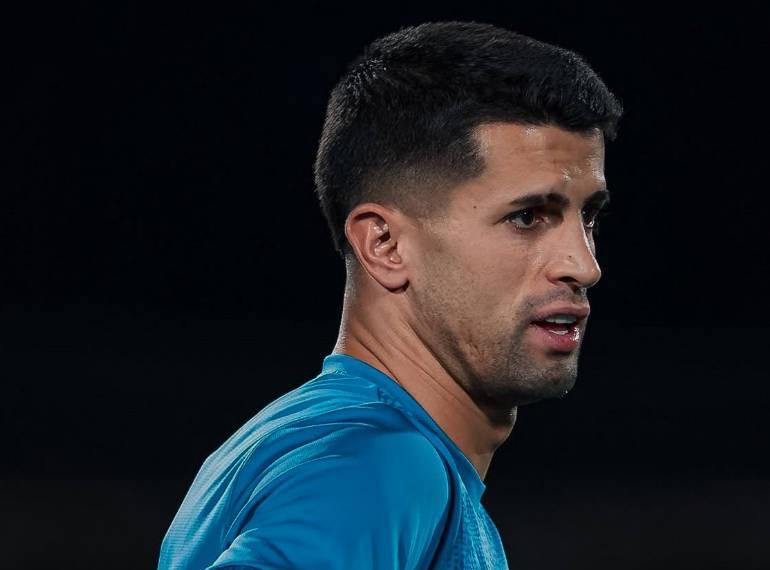 沙媒：坎塞洛告知新月高层自己想离队，但小因扎吉不想放他走