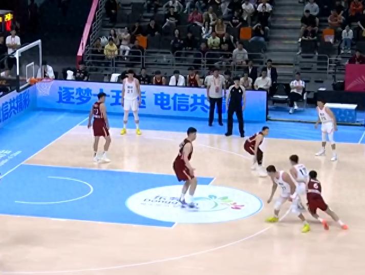 大冷门！全运会半决赛-余嘉豪14+9周琦空砍19+9 浙江胜四川进决赛