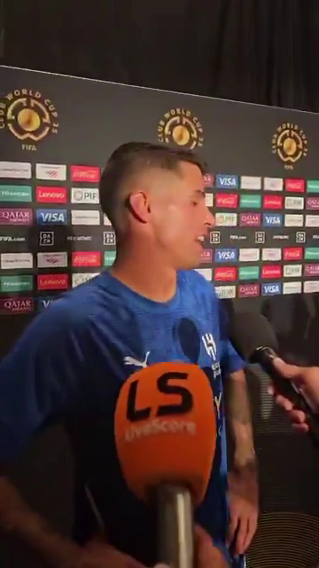 新月1-1皇马赛后坎塞洛我热爱巴萨我很享受在巴萨的时光