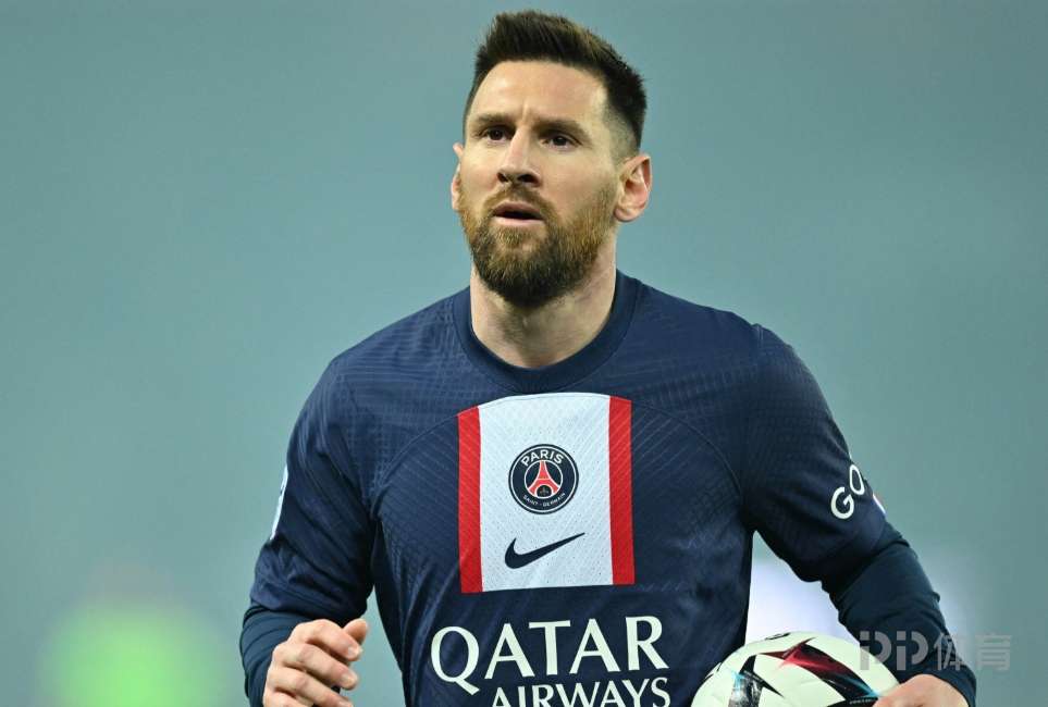 莱昂纳多：梅西说自己在巴黎不开心 其实某种程度是他的自我辩解