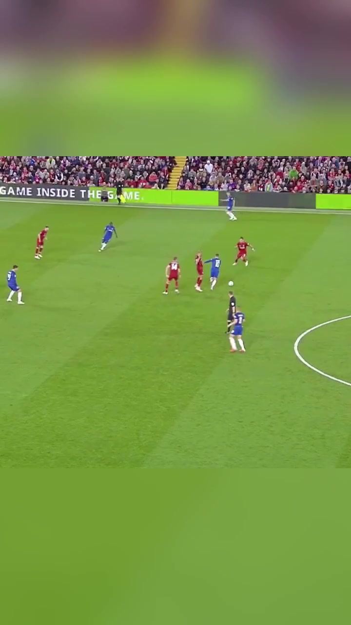 曾是世界第三人巅峰期的阿扎尔进球如探囊取物