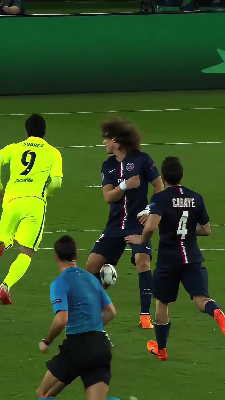 巴萨他的表演对手都忍不住驻足欣赏