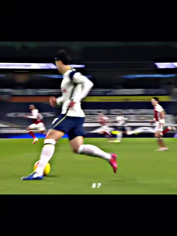 帅是一种感觉孙兴慜的亚洲金搓甜点位的他不会放过机会