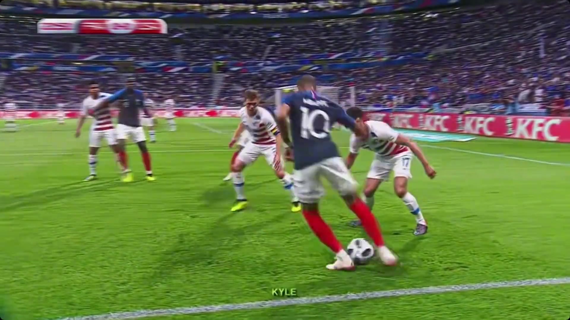 哥只教你一次博格巴现场教姆巴佩过人