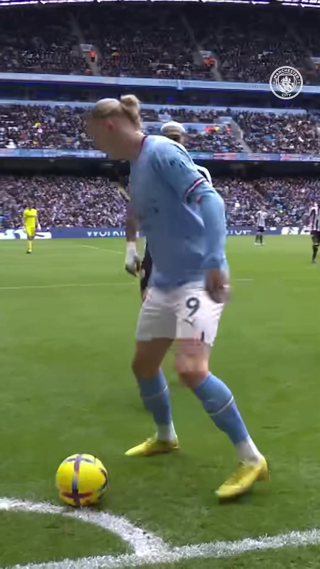 对手要哭了哈兰德疯狂造角名场面